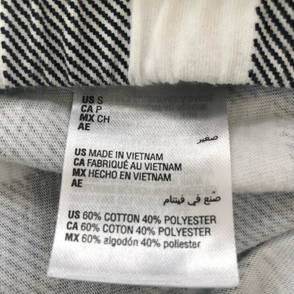 🌼 Family PJs Sleighing It Buffalo Plaid 2 Piece Pajama Set, S - Picture 6 of 6